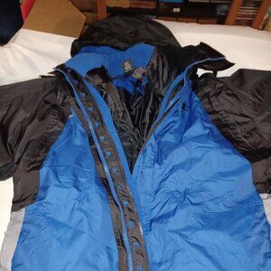 Men's Heavy Winter Coat - Starter Brand, Size Large (42-44) 3 pc, detach. hood